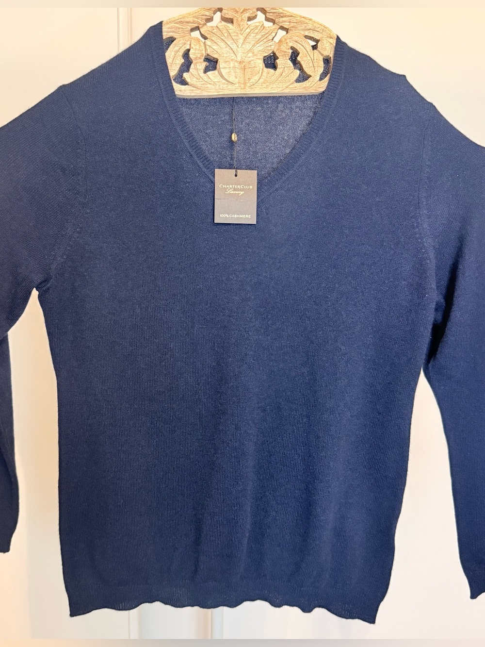 NWT Charter Club 100% Cashmere V-Neck Sweater Admiral Navy Blue